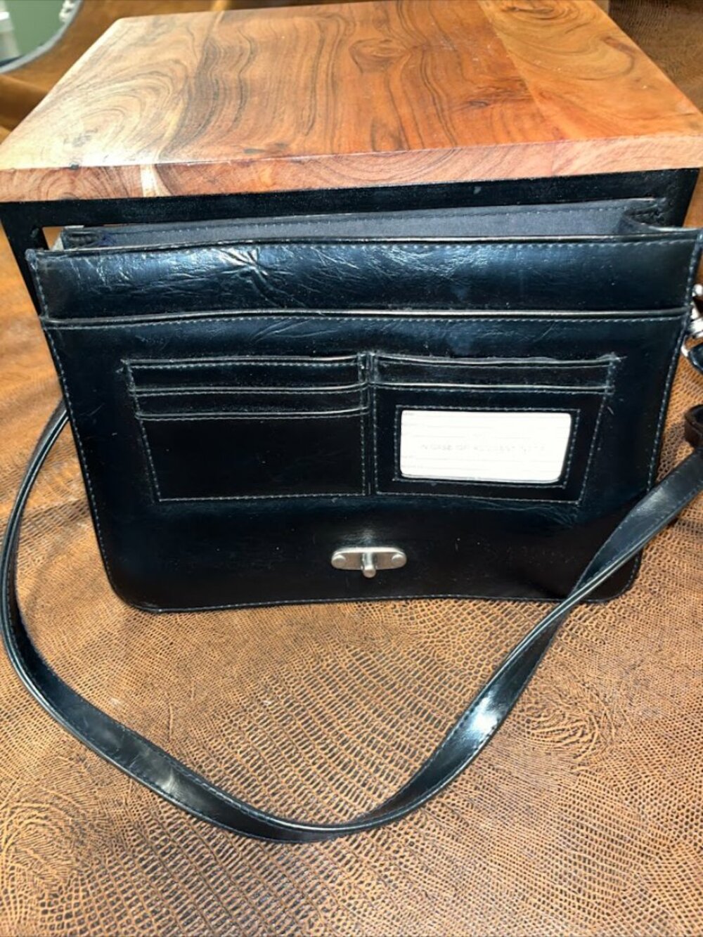 Quality Ladies Leather Purse - Picture 3 of 4